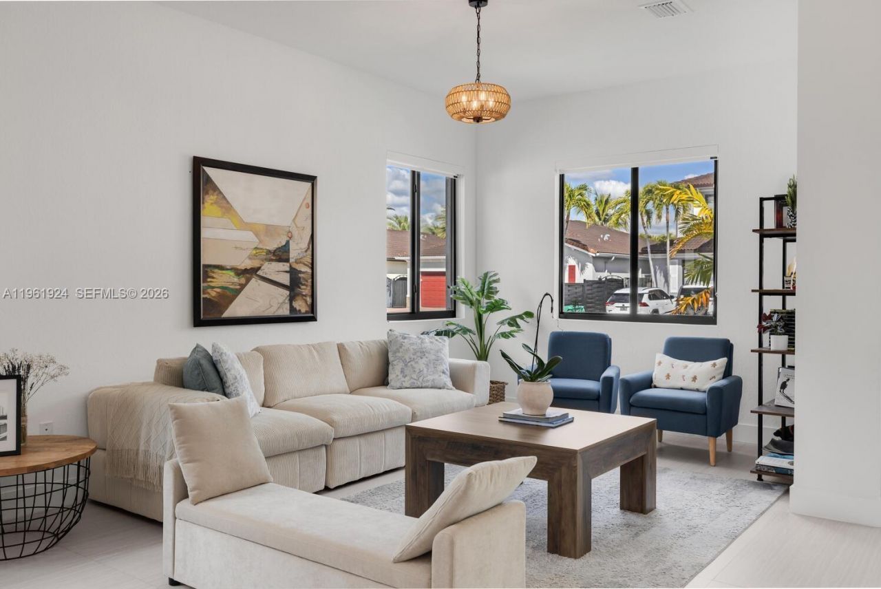 14468 SW 16th St , Miami, FL 33175 Photo