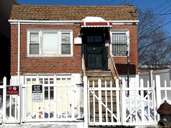 7917 Glenmore Avenue , Ozone Park, NY 11417
