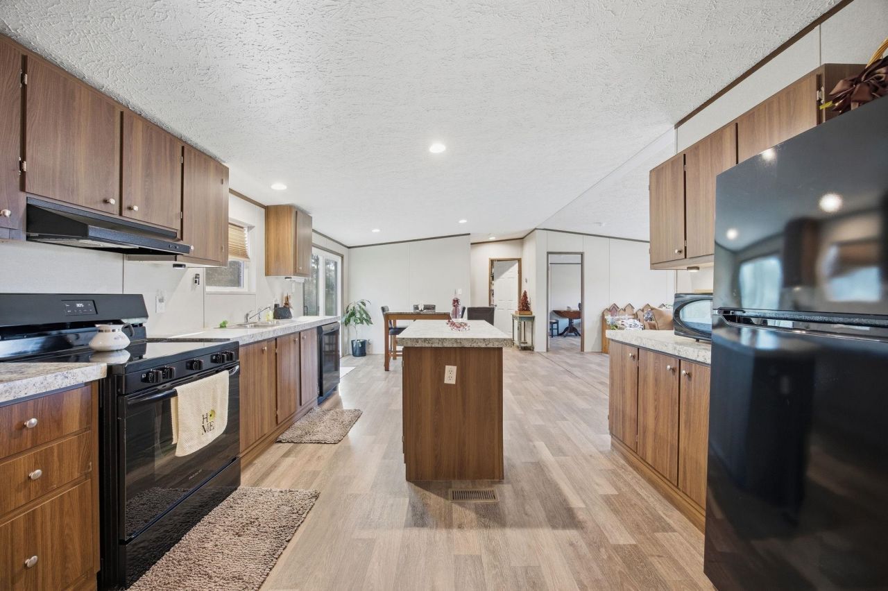 5772 Valley Forge Rd. Photo 13