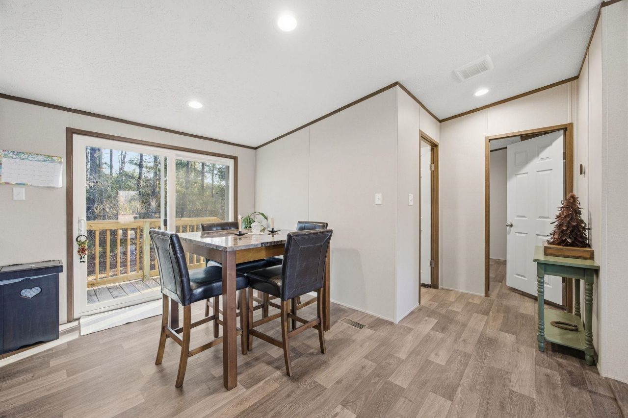 5772 Valley Forge Rd. Photo 15