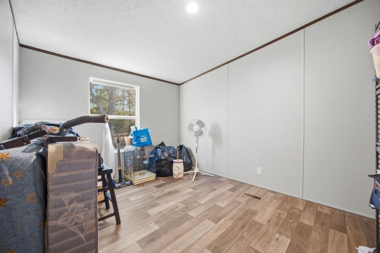 5772 Valley Forge Rd. Photo 21