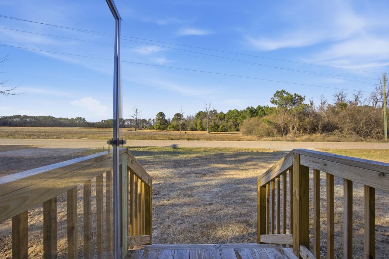 5772 Valley Forge Rd. Photo 4