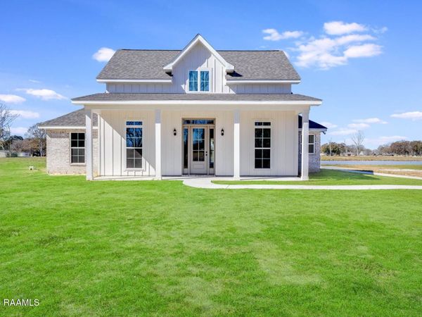 3605 Mills Street, Carencro, LA 70520