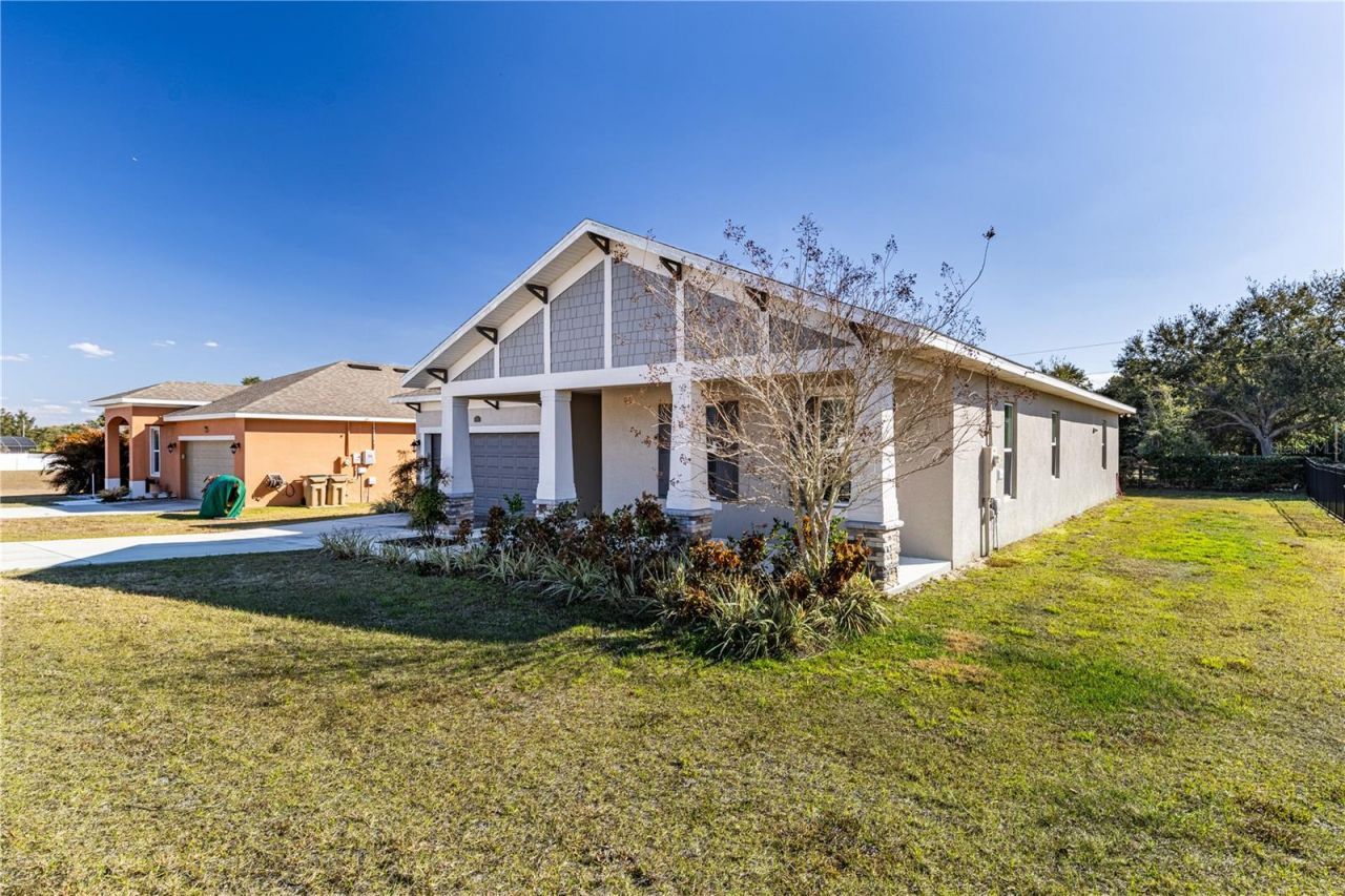 13343 Lake Yale View Loop, Grand Island, FL 32735 Photo