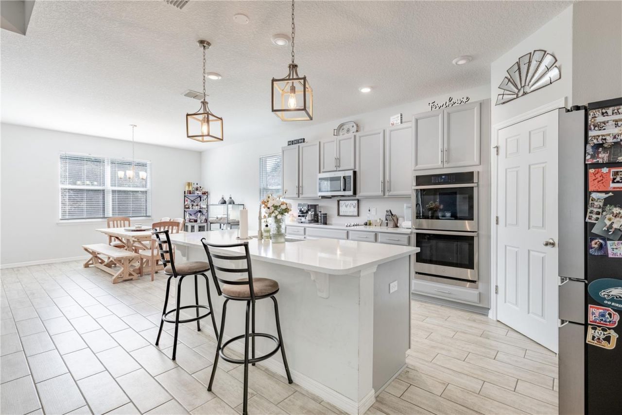 13343 Lake Yale View Loop, Grand Island, FL 32735 Photo