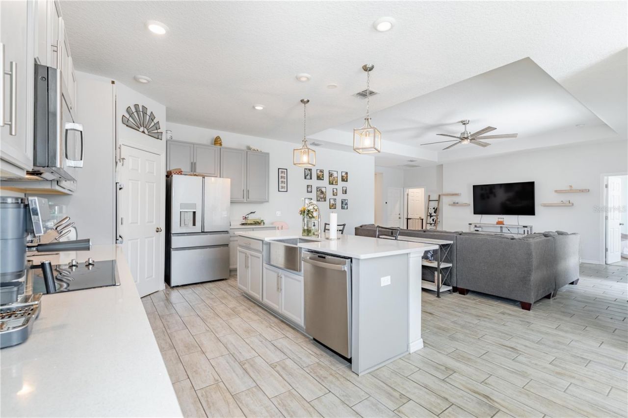 13343 Lake Yale View Loop, Grand Island, FL 32735 Photo