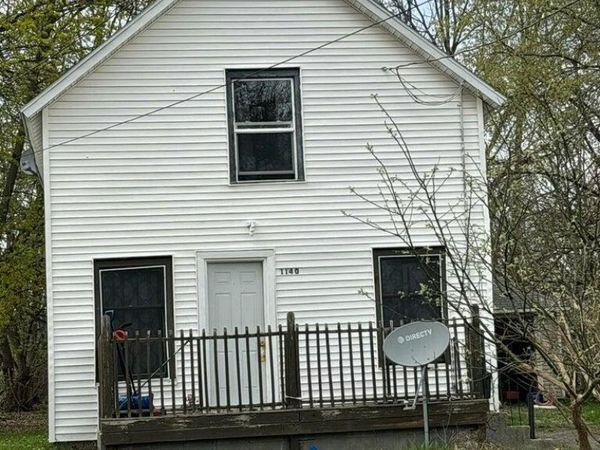 1140 W Lenawee Street, Lansing, MI 48915