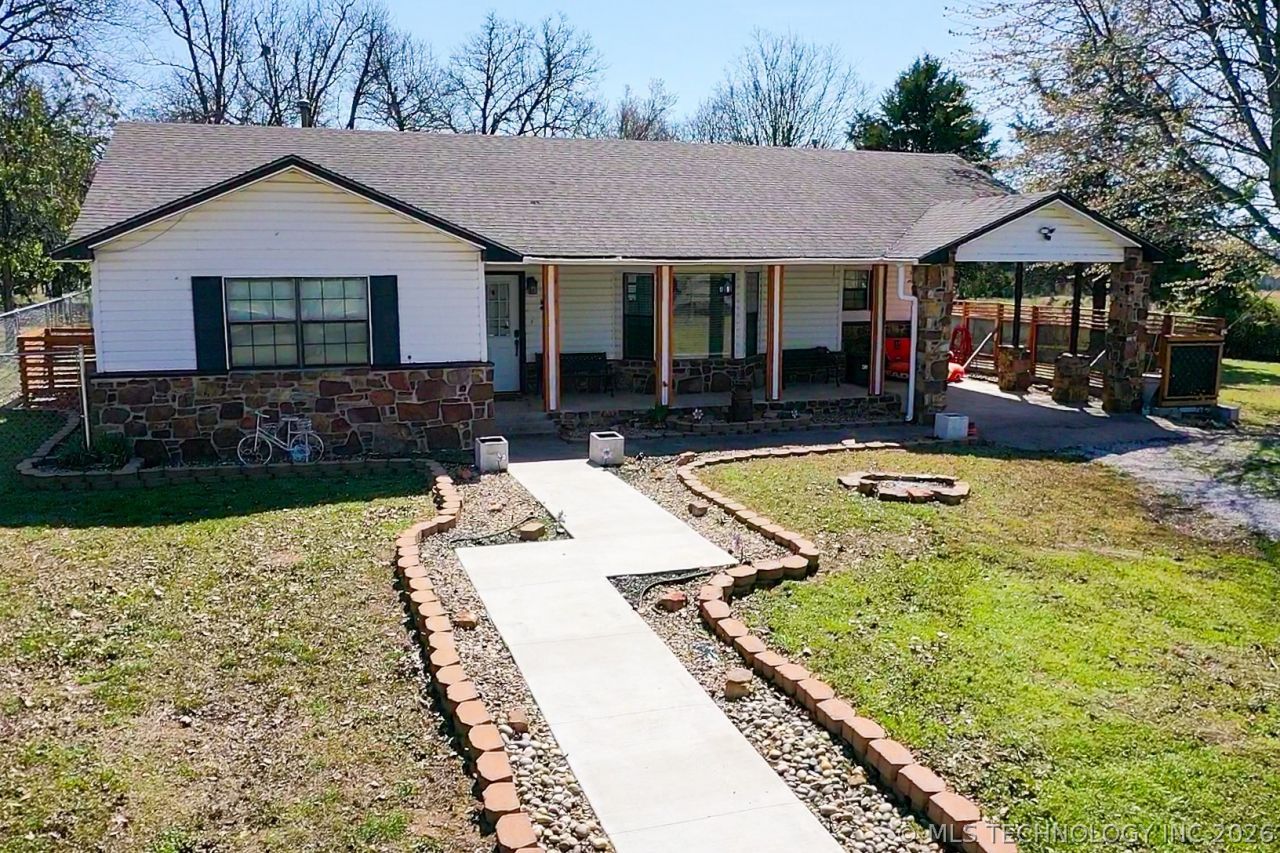 21331 W Cookson Bend Cookson, OK 74427