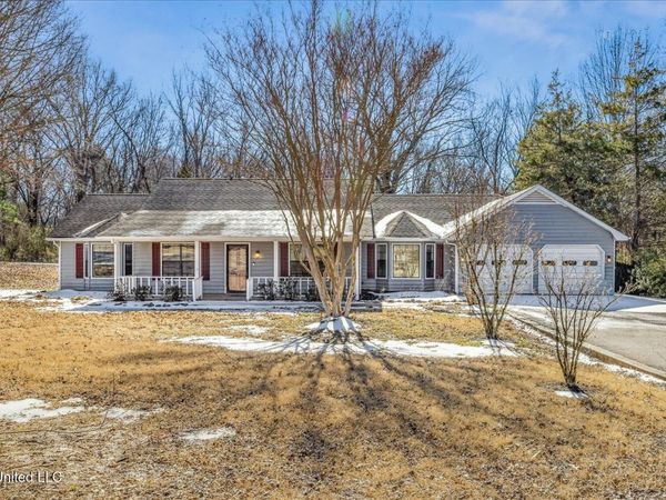 6865 Blue Bird Lane, Olive Branch, MS 38654