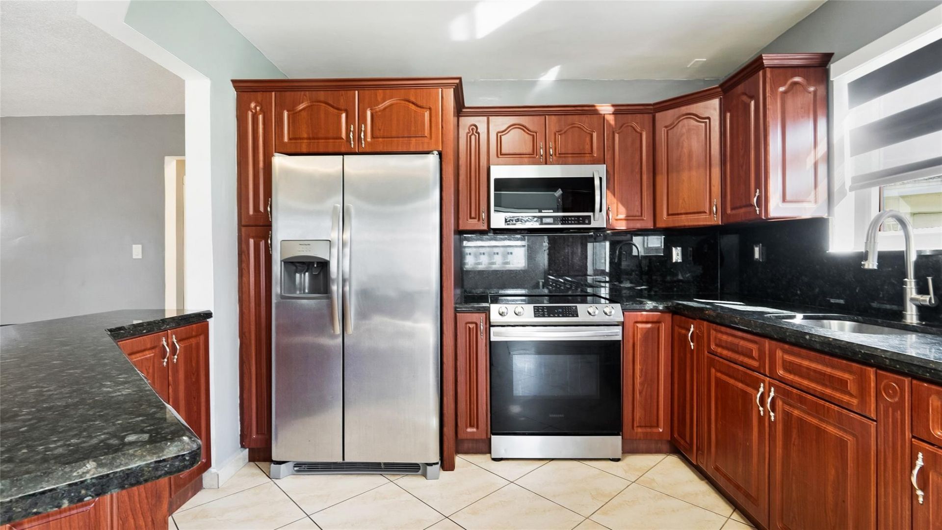 3140 Sheridan Lane, Hollywood, FL 33021 Photo