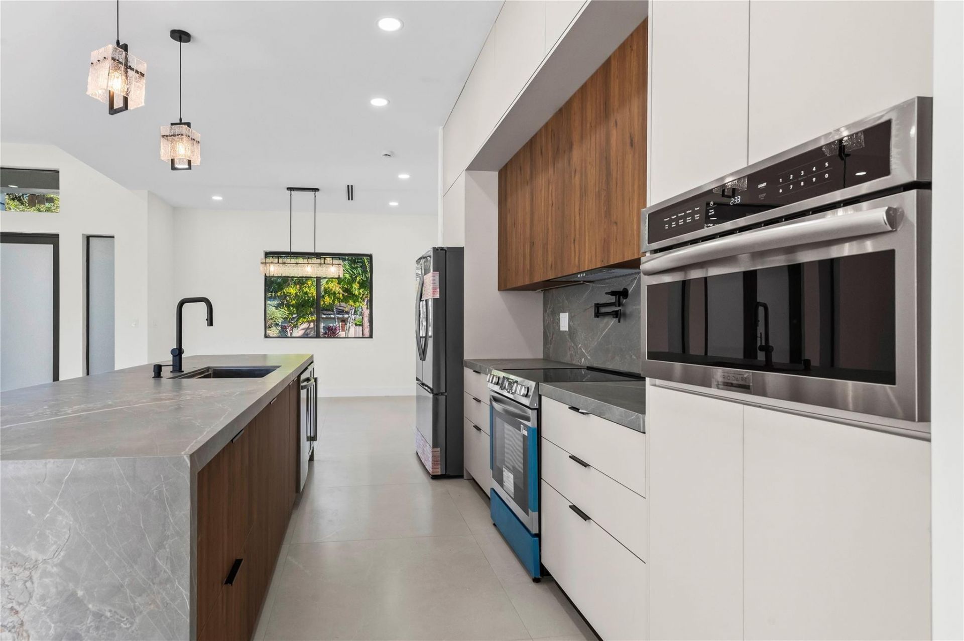 621 NW 42nd Ave, Coconut Creek, FL 33066 Photo