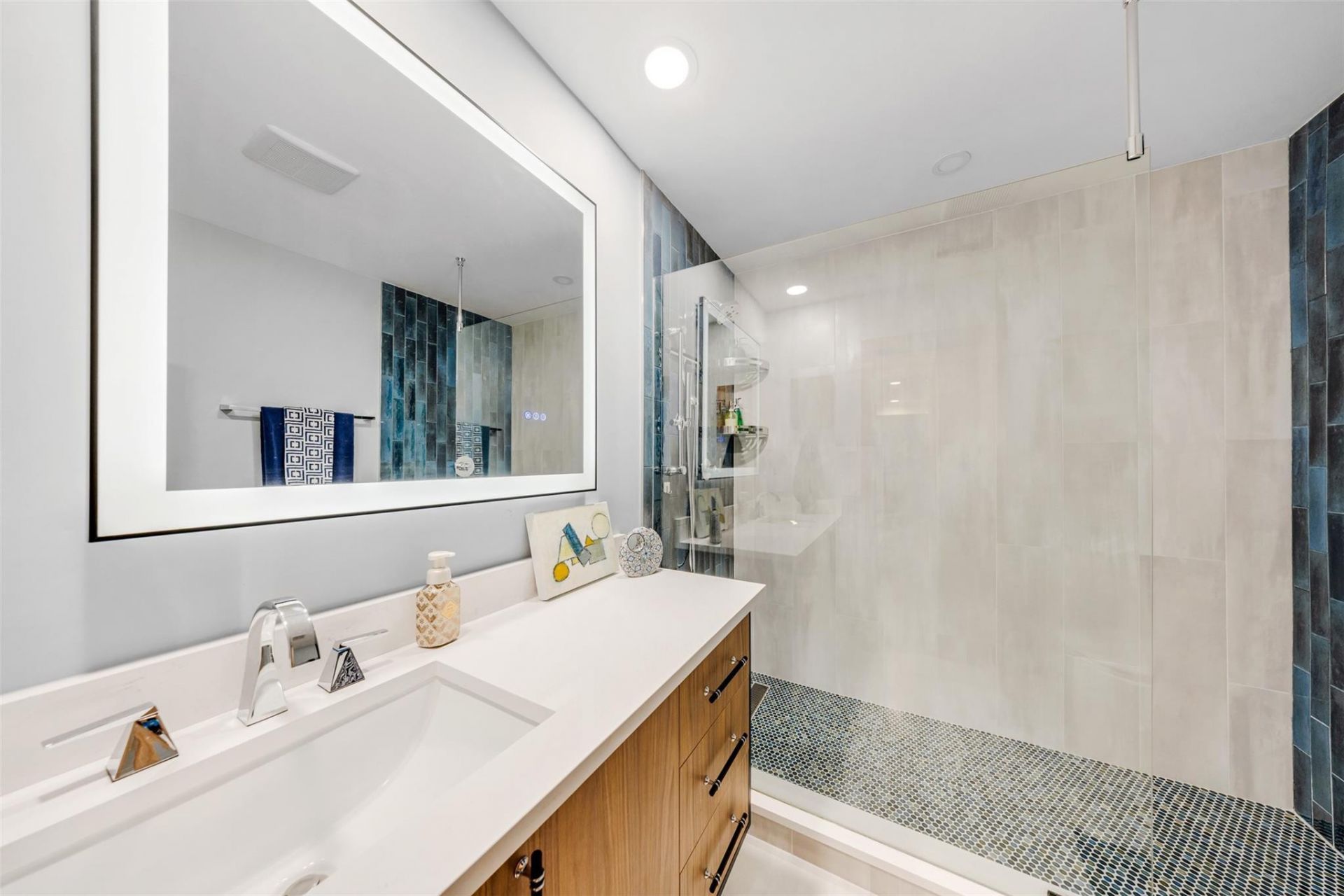 3651 Oaks Clubhouse Drive, Unit p11, Pompano Beach, FL 33069 Photo