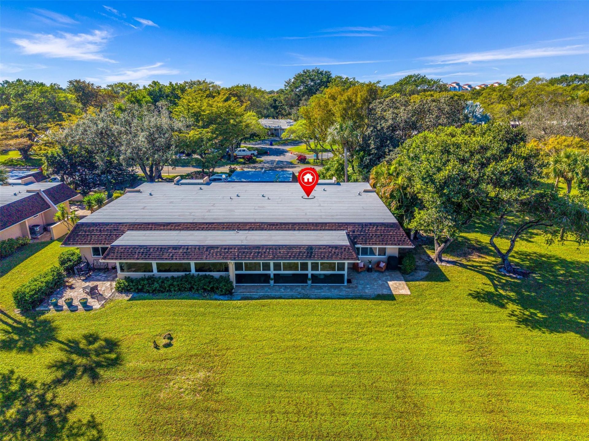 3651 Oaks Clubhouse Drive, Unit p11, Pompano Beach, FL 33069 Photo