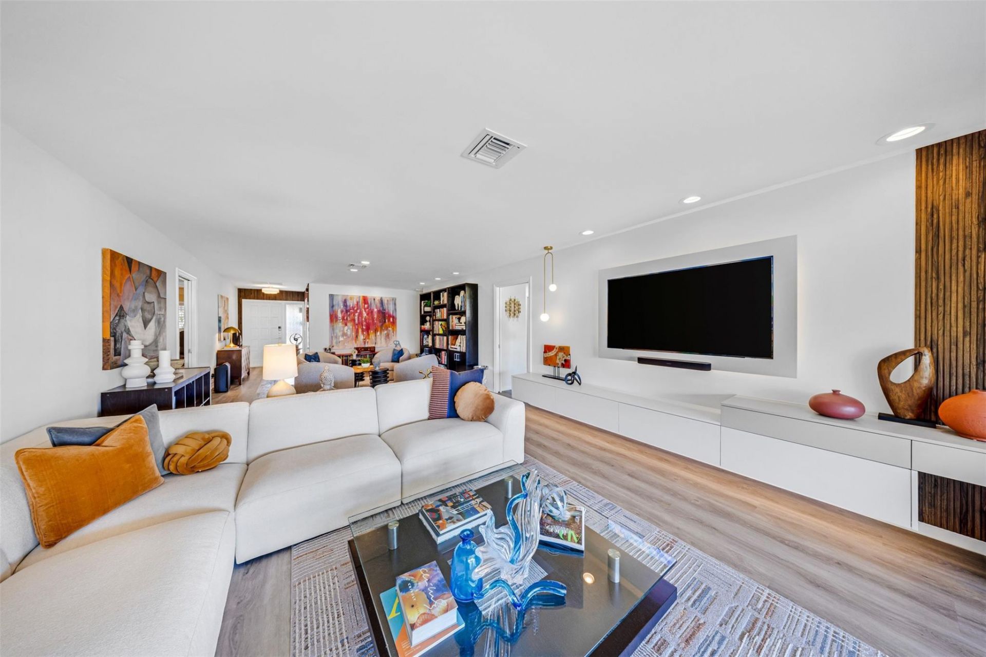 3651 Oaks Clubhouse Drive, Unit p11, Pompano Beach, FL 33069 Photo