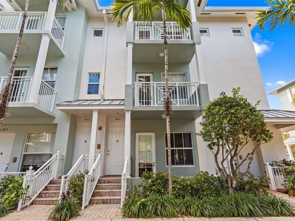 403 SW 13th Ter, Unit 403, Fort Lauderdale, FL 33312