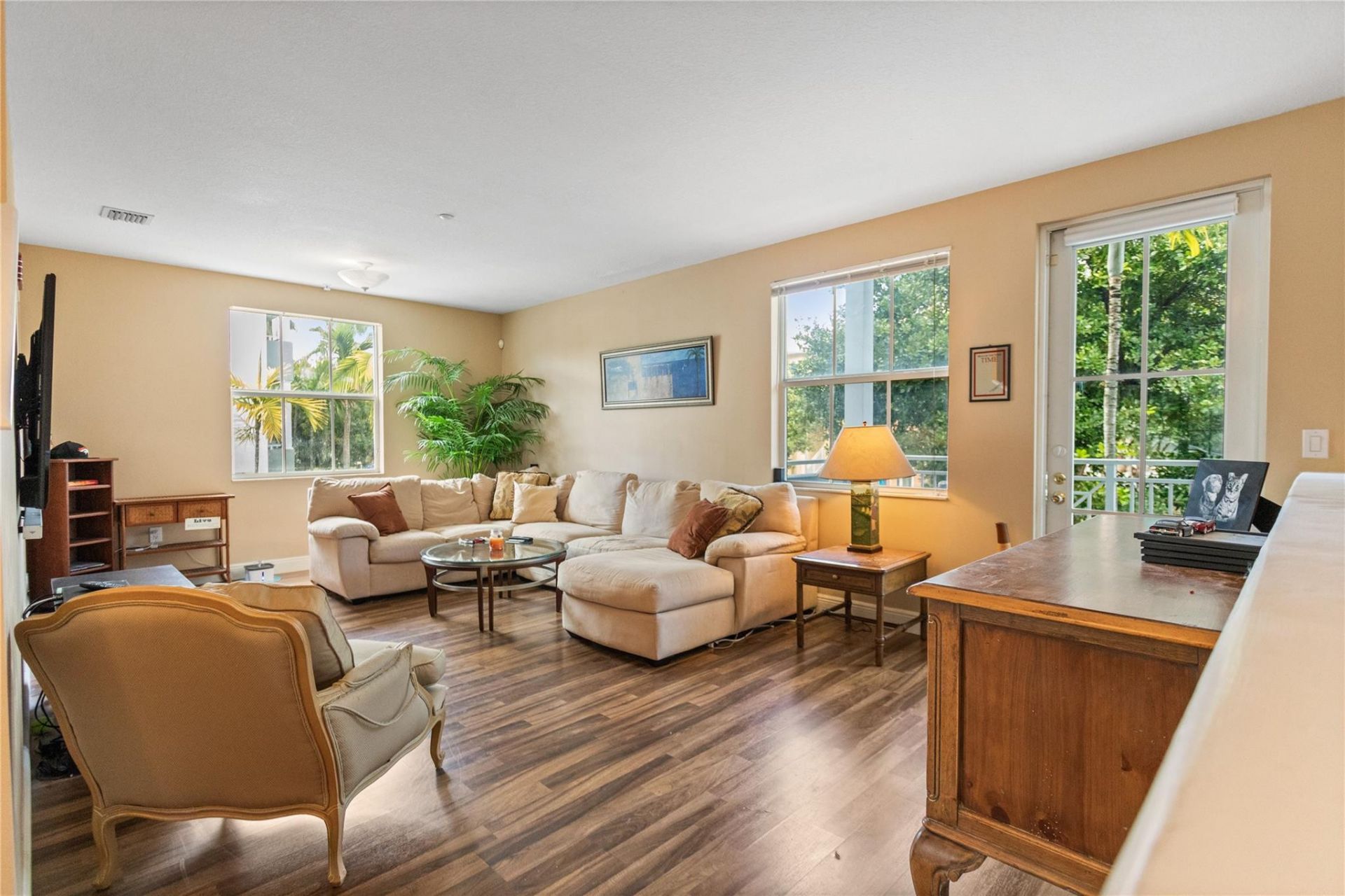 403 SW 13th Terrace, Unit 403, Fort Lauderdale, FL 33312 Photo