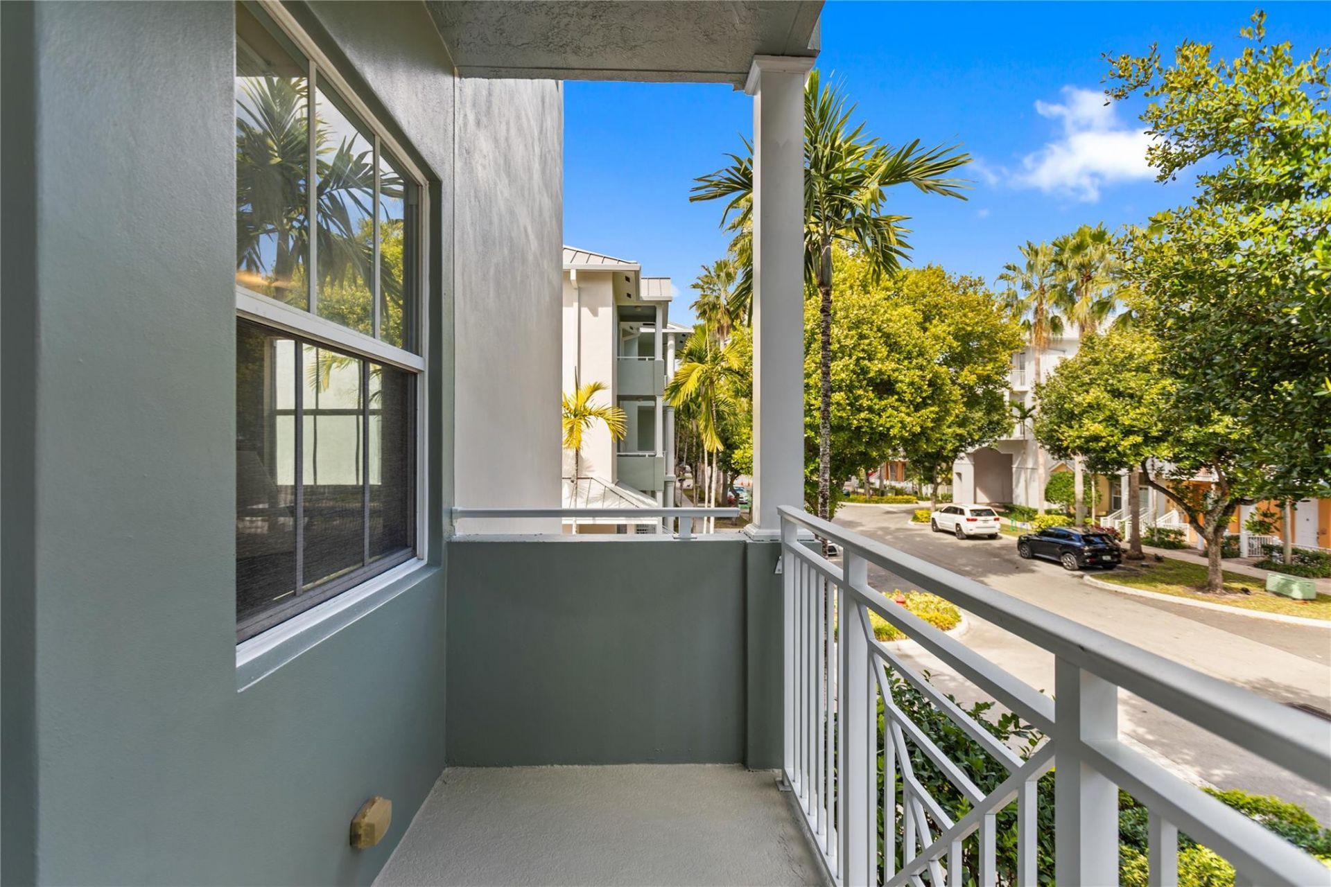 403 SW 13th Terrace, Unit 403, Fort Lauderdale, FL 33312 Photo