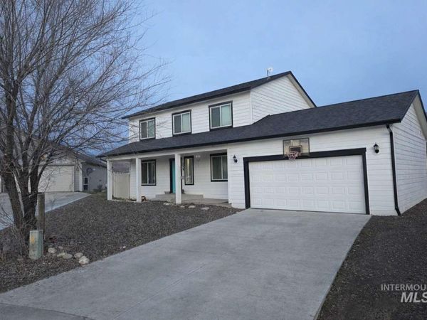 159 Dovetail Dr, Horseshoe Bend, ID 83629
