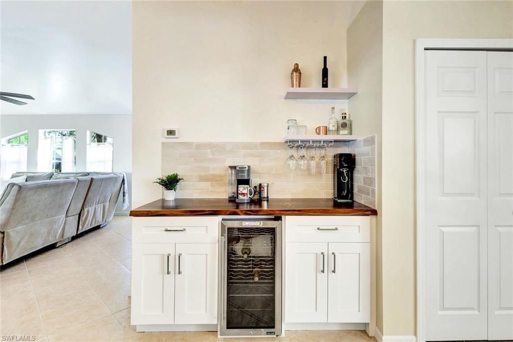 11631 Red Hibiscus Dr, Bonita Springs, FL 34135 Photo