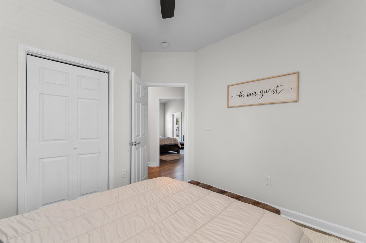 401 Cassian Way Photo 13