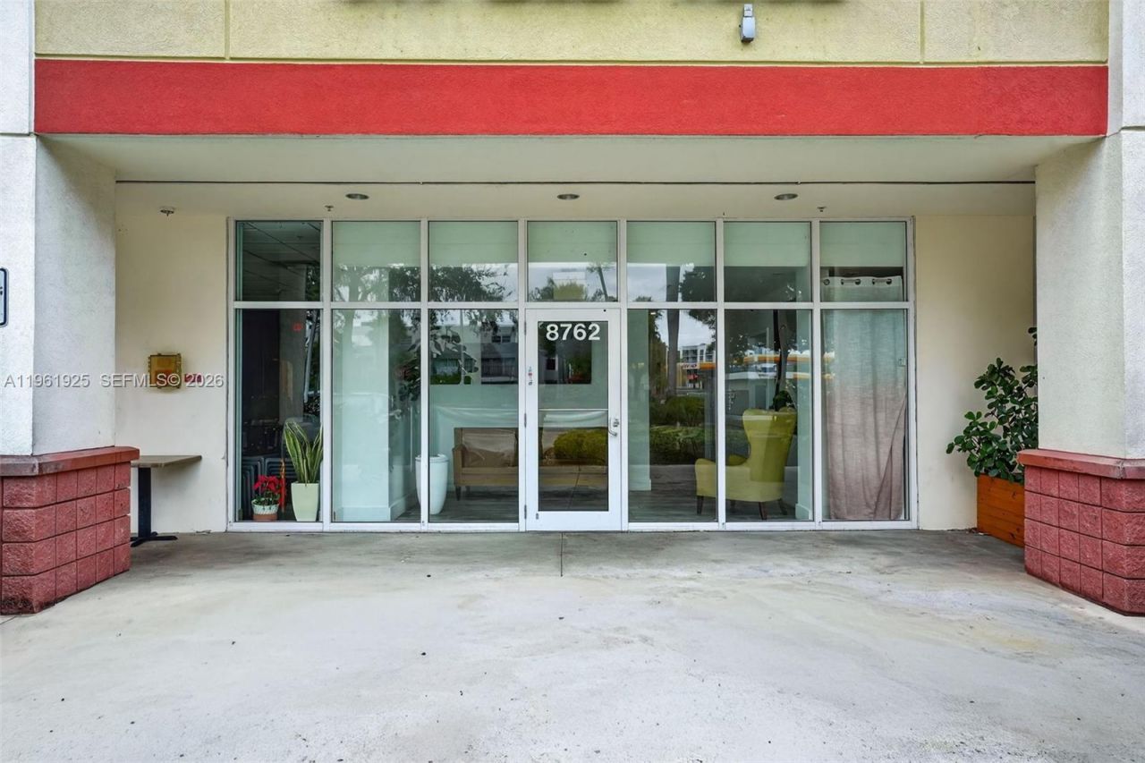 8750 W Flagler St, Unit 2, Miami, FL 33174 Photo