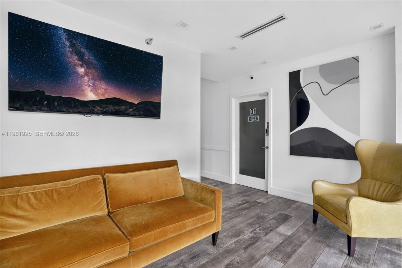 8750 W Flagler St, Unit 2, Miami, FL 33174 Photo
