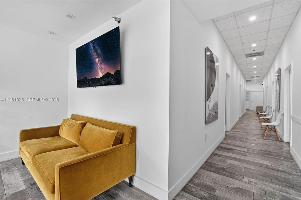 8750 W Flagler St, Unit 2, Miami, FL 33174 Photo