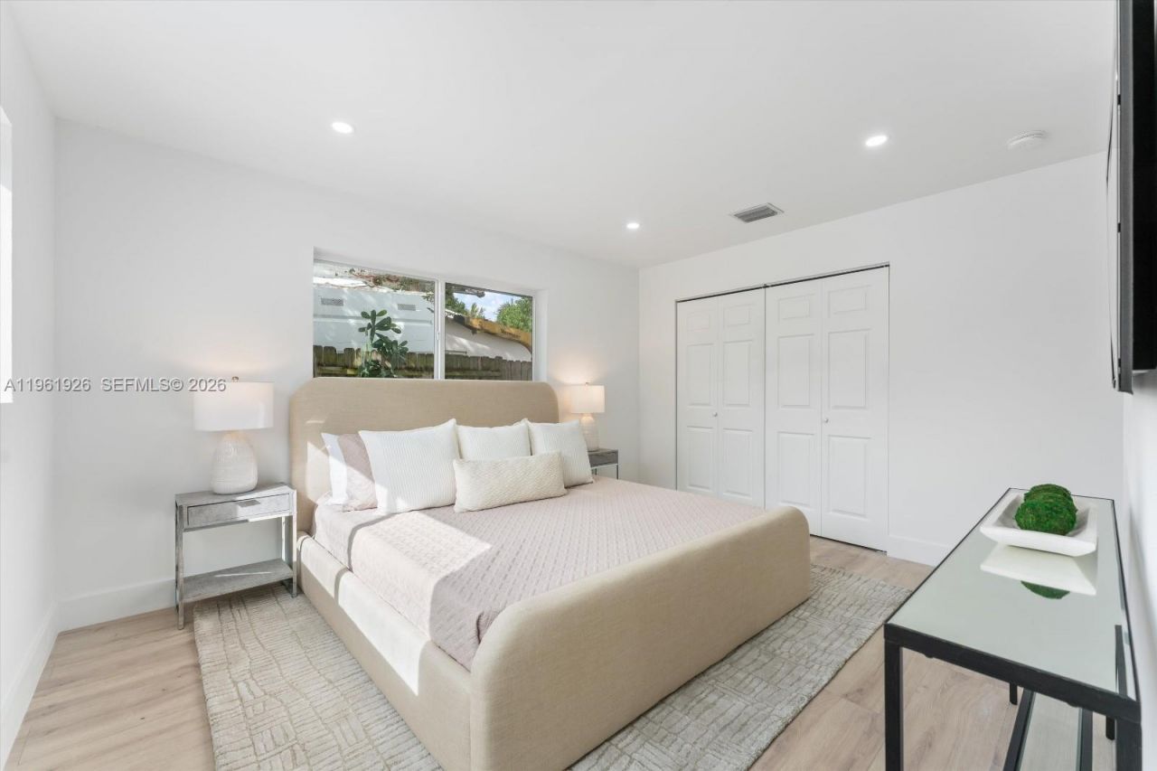 6231 NW 18th St, Sunrise, FL 33313 Photo