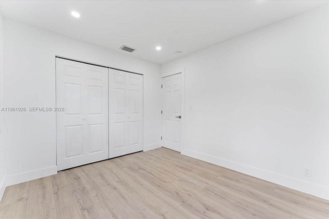 6231 NW 18th St, Sunrise, FL 33313 Photo