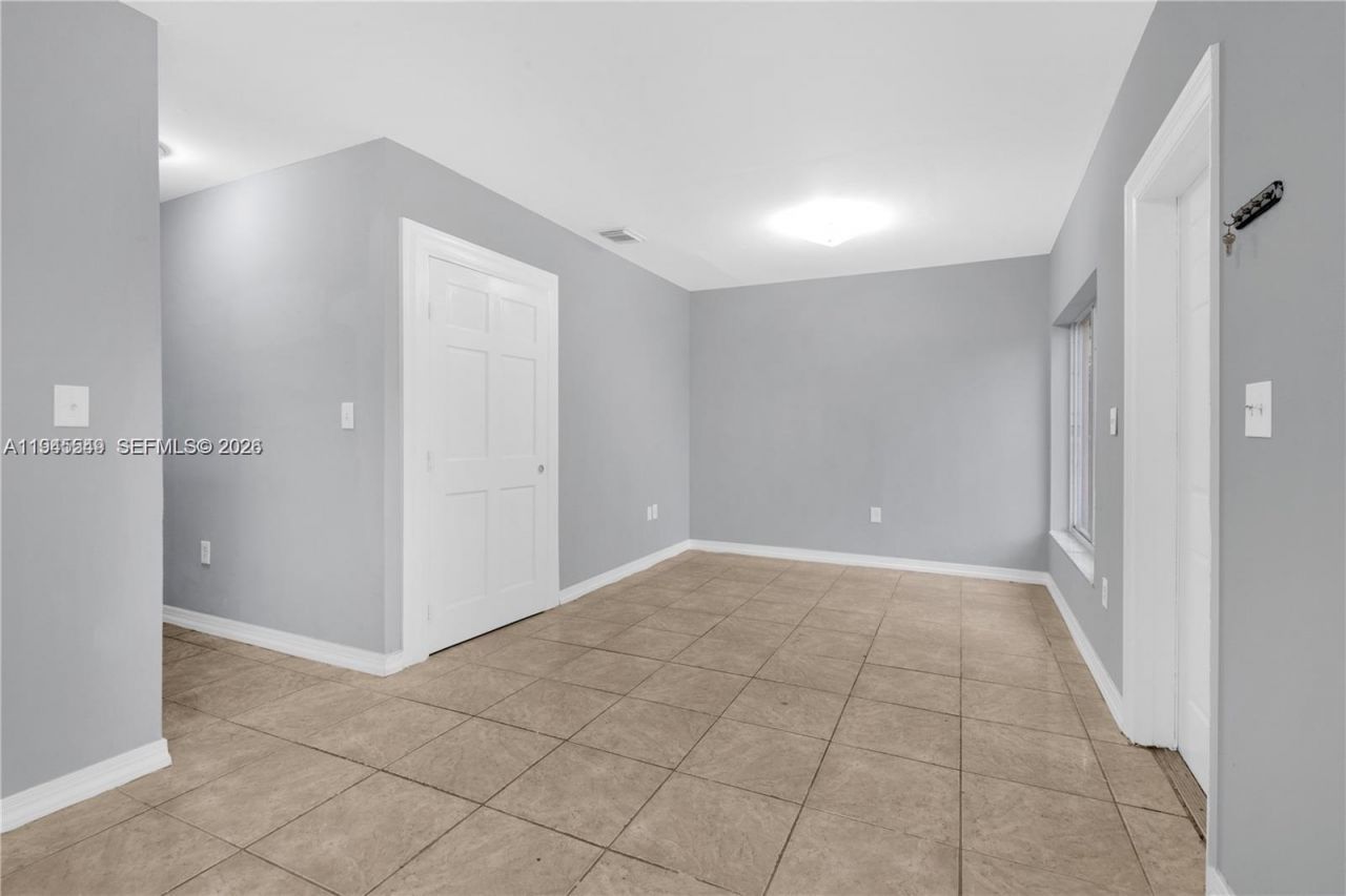 Please Call For Address, Miami, FL 33142 Photo