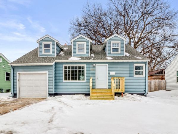 1605 14th Street S, Fargo, ND 58103