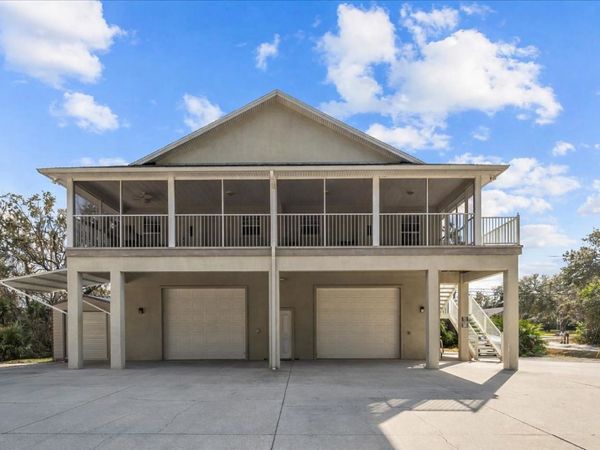 736-8 Kings Estate Rd., St Augustine, FL 32086