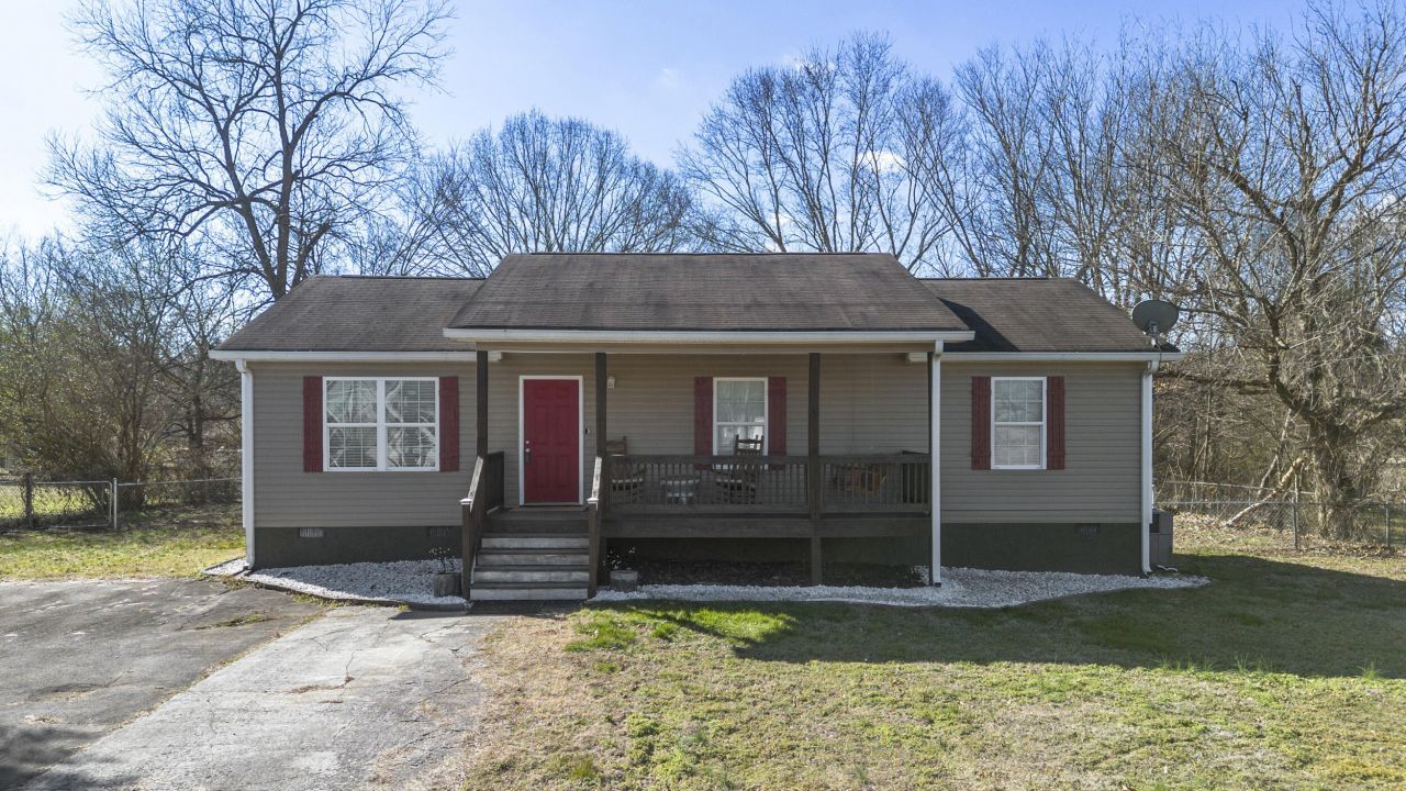 630 Cedar Drive, Cleveland, TN 37323 Main Photo