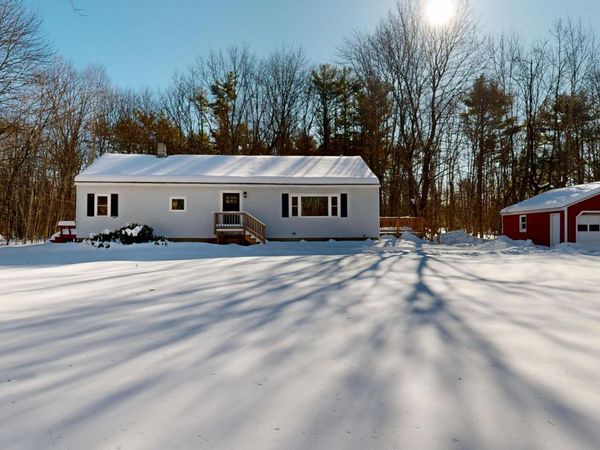 313 W Neck Road, Nobleboro, ME 04555