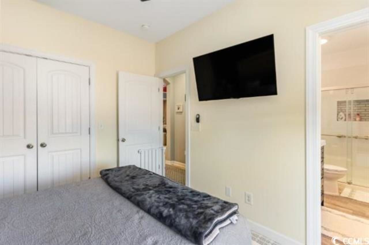 6244 Catalina Dr. Photo 24