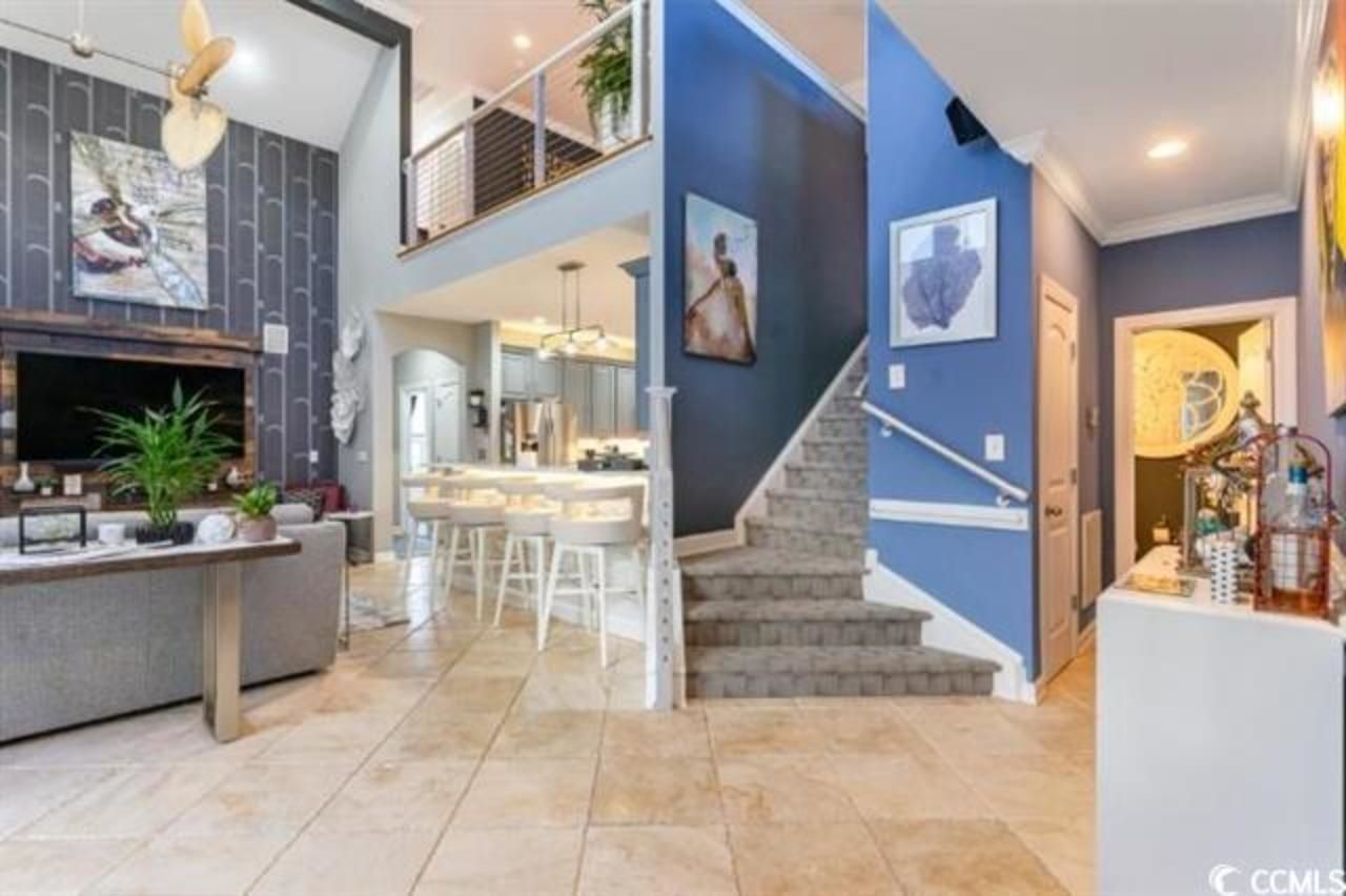 6244 Catalina Dr. Photo 9