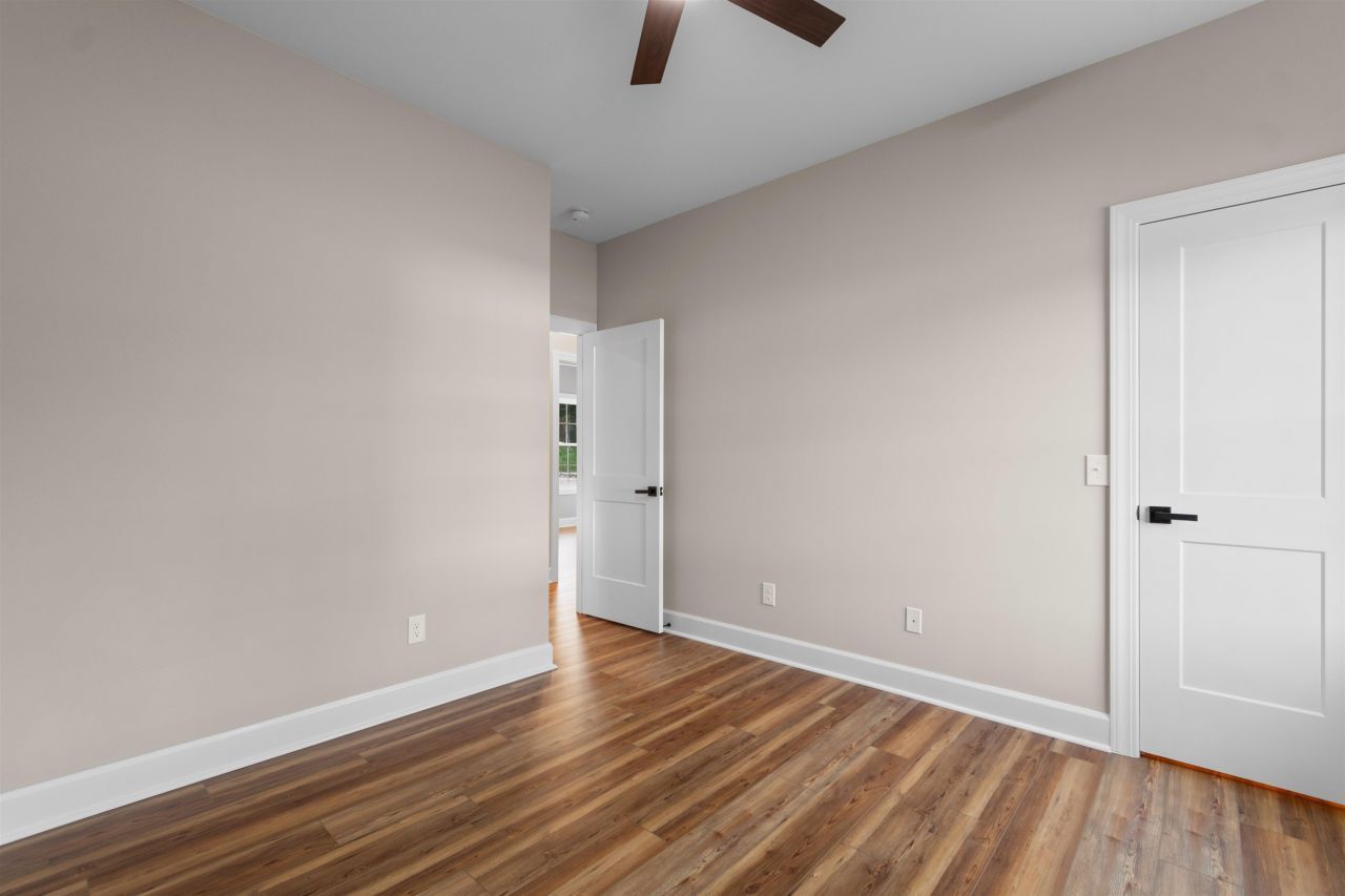 200 Zion Rd. Photo 20