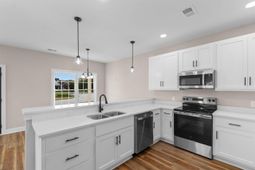 200 Zion Rd. photo 4