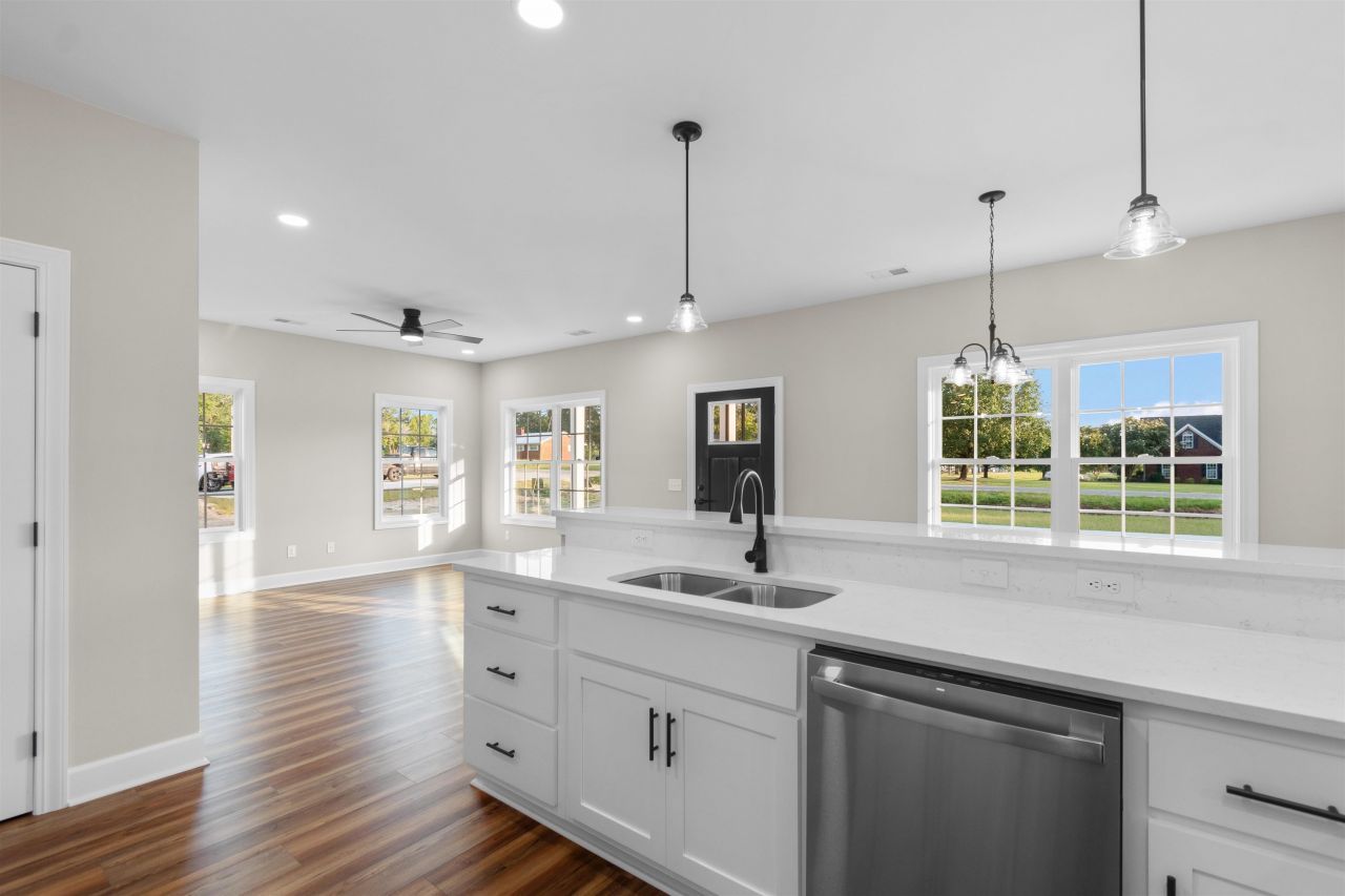 200 Zion Rd. Photo 5