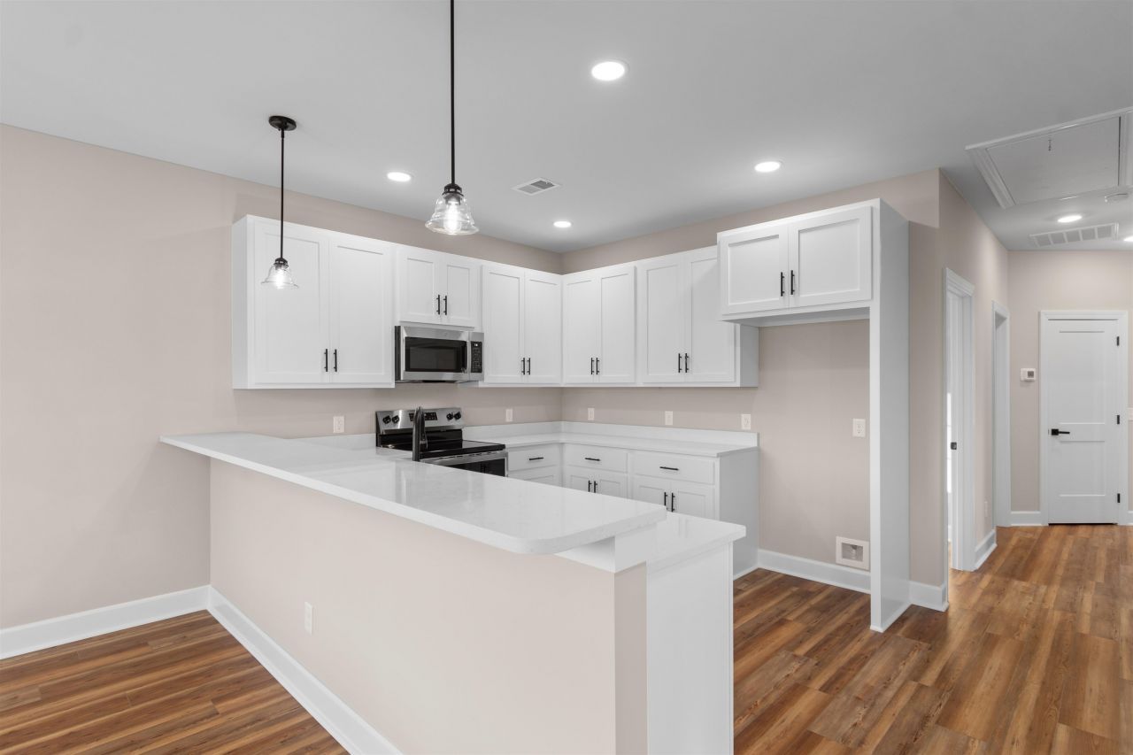 200 Zion Rd. Photo 7