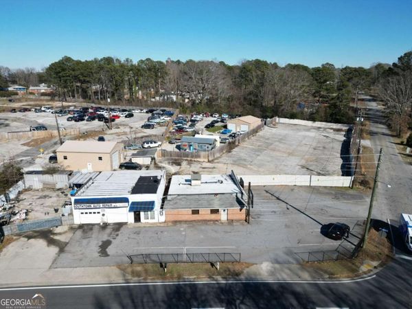 5512 Jonesboro Road, Morrow, GA 30260