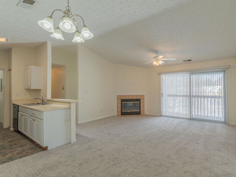 20 Rio Grande Circle, Unit 8, Florence, KY 41042 Photo 3