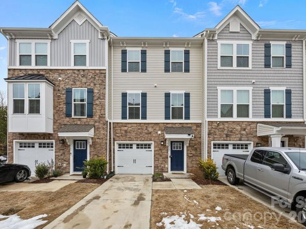 2307 Doby Creek Lane, Charlotte, NC 28262