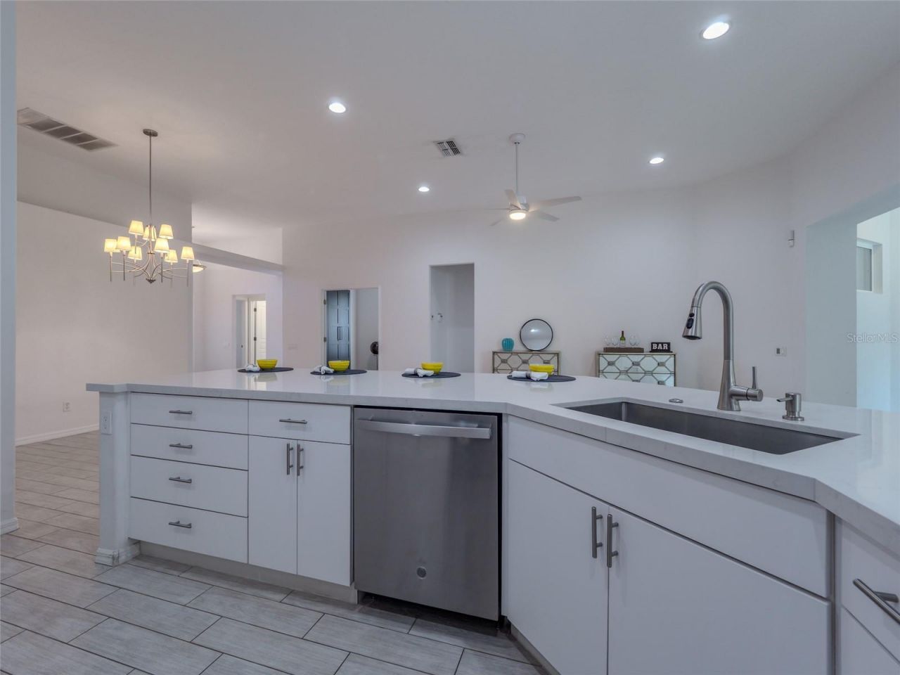 6721 Oak Manor Drive, Lakewood Ranch, FL 34202 Photo