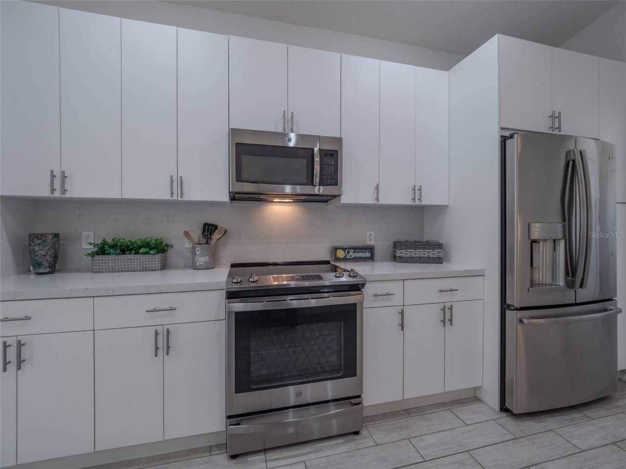 6721 Oak Manor Drive, Lakewood Ranch, FL 34202 Photo