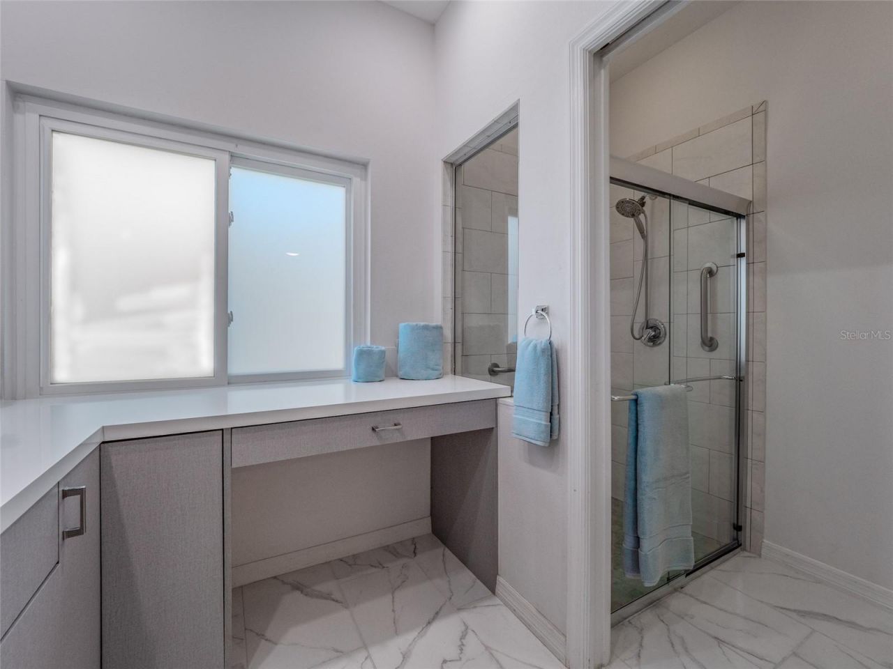 6721 Oak Manor Drive, Lakewood Ranch, FL 34202 Photo