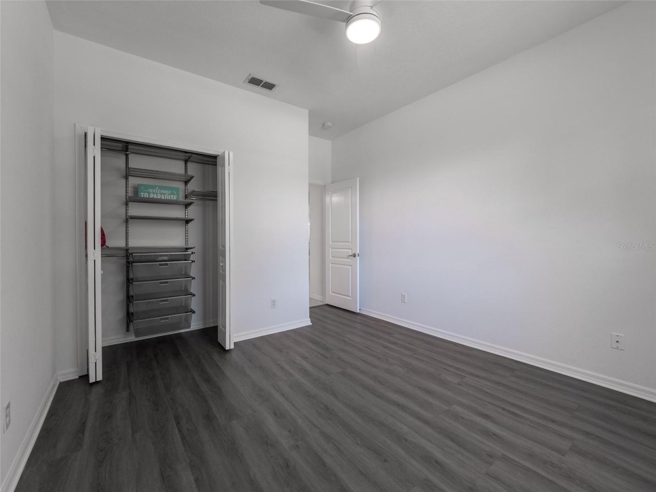 6721 Oak Manor Drive, Lakewood Ranch, FL 34202 Photo