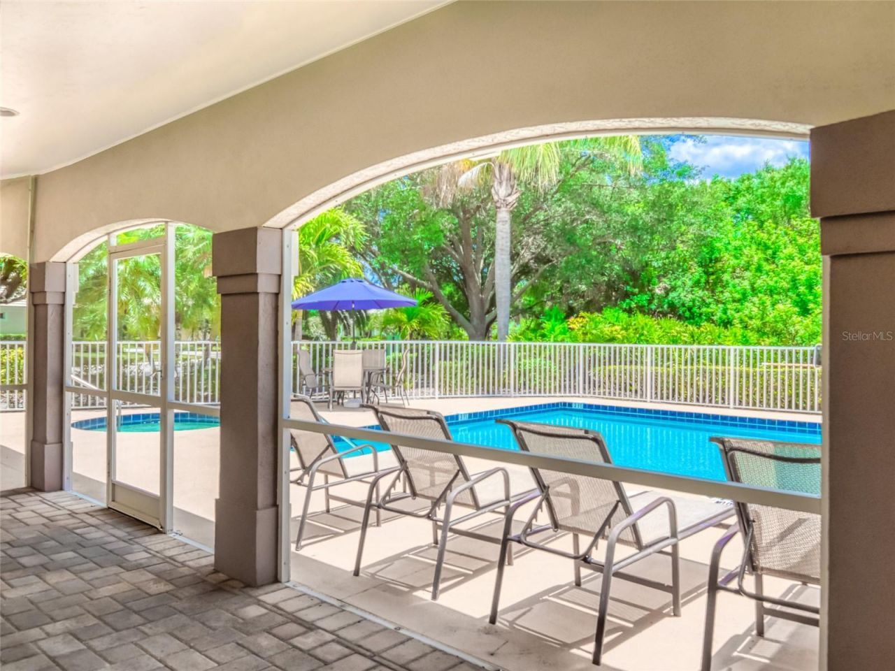 6721 Oak Manor Drive, Lakewood Ranch, FL 34202 Photo