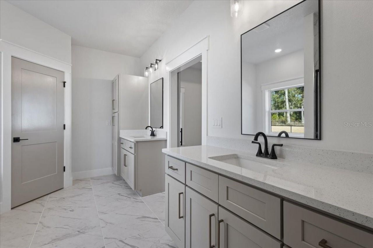 9140 Dorie Drive, Fanning Springs, FL 32693 Photo