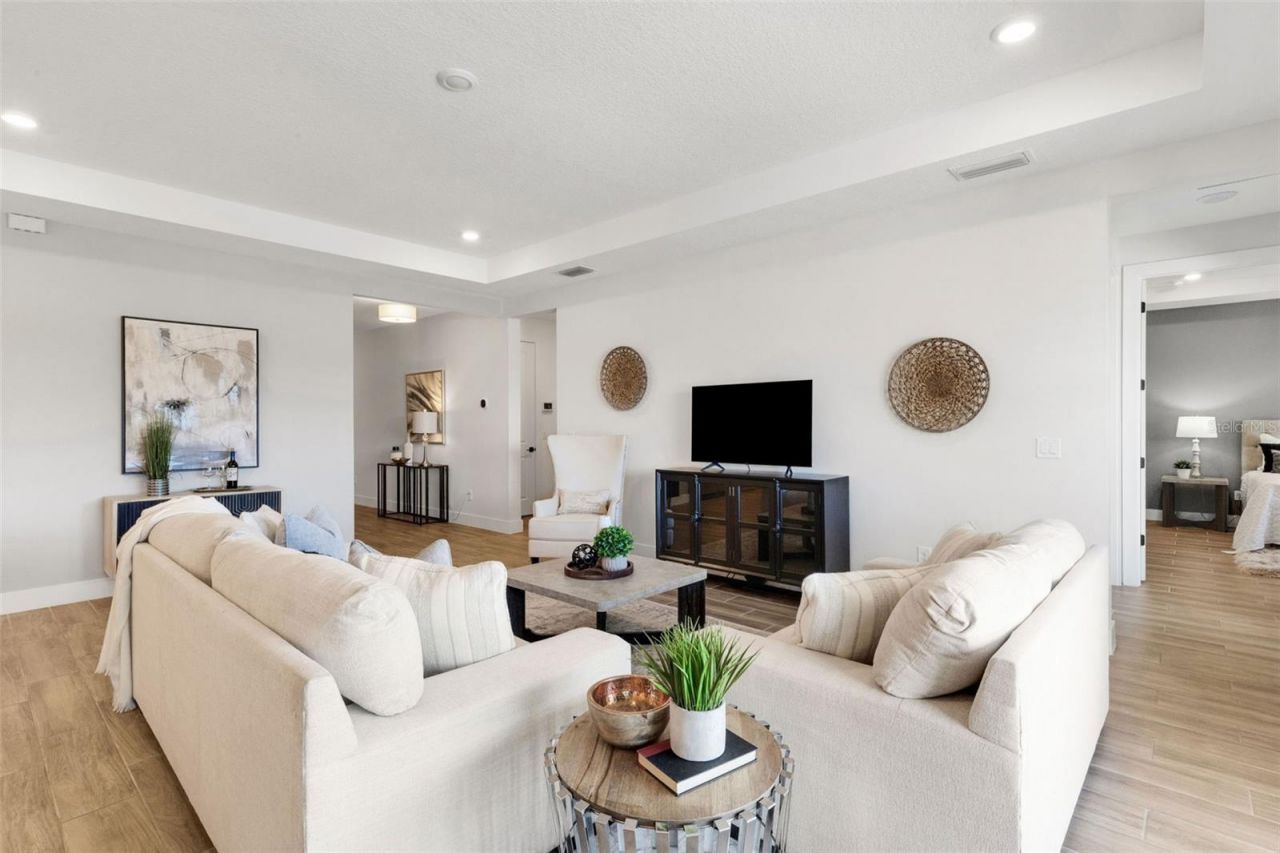 2524 Cobalt Shores Lane, Clearwater, FL 33761 Photo